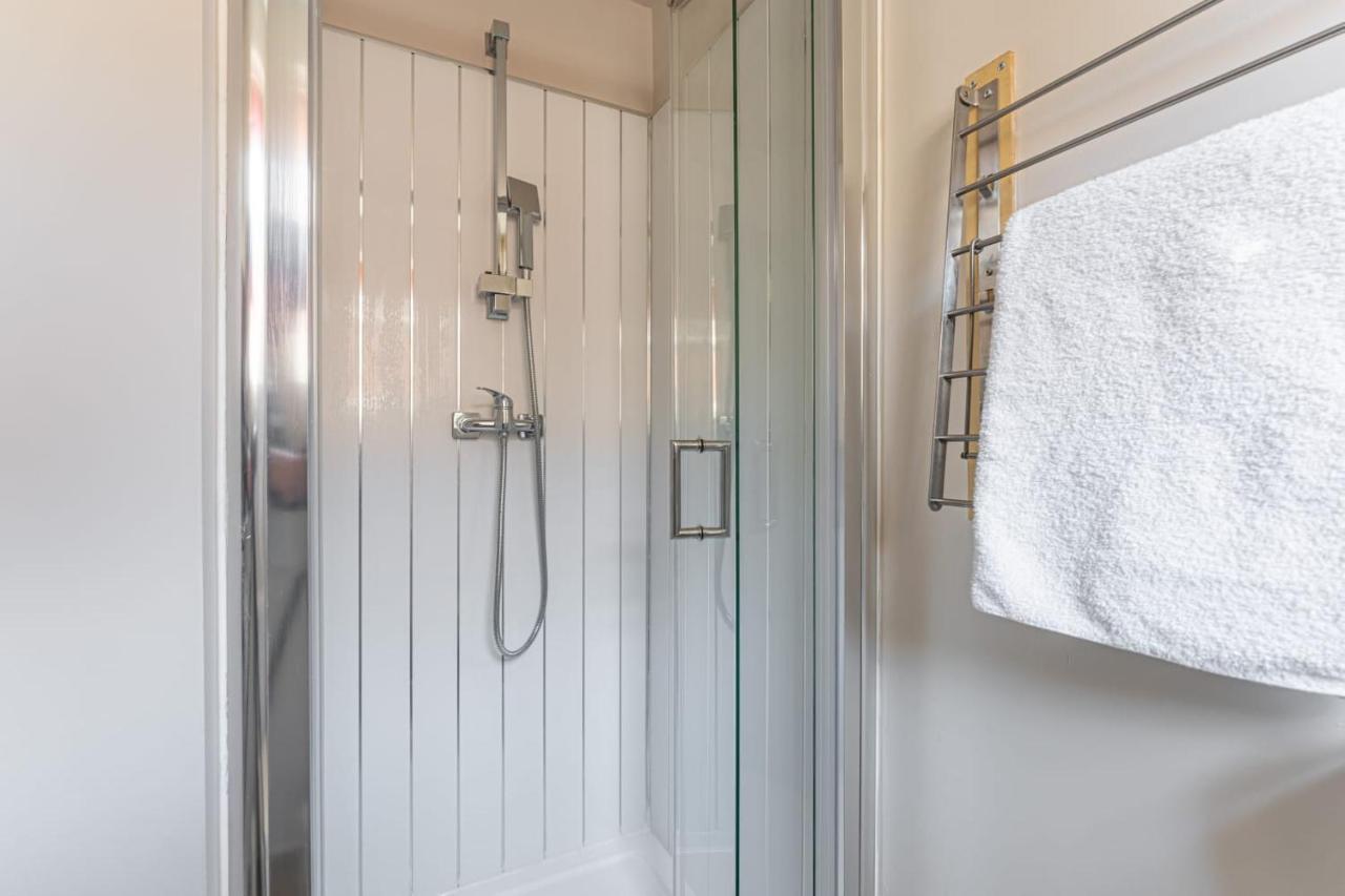 Superb One Bedroom Apartment In Coventry Cv1 *New* Eksteriør bilde